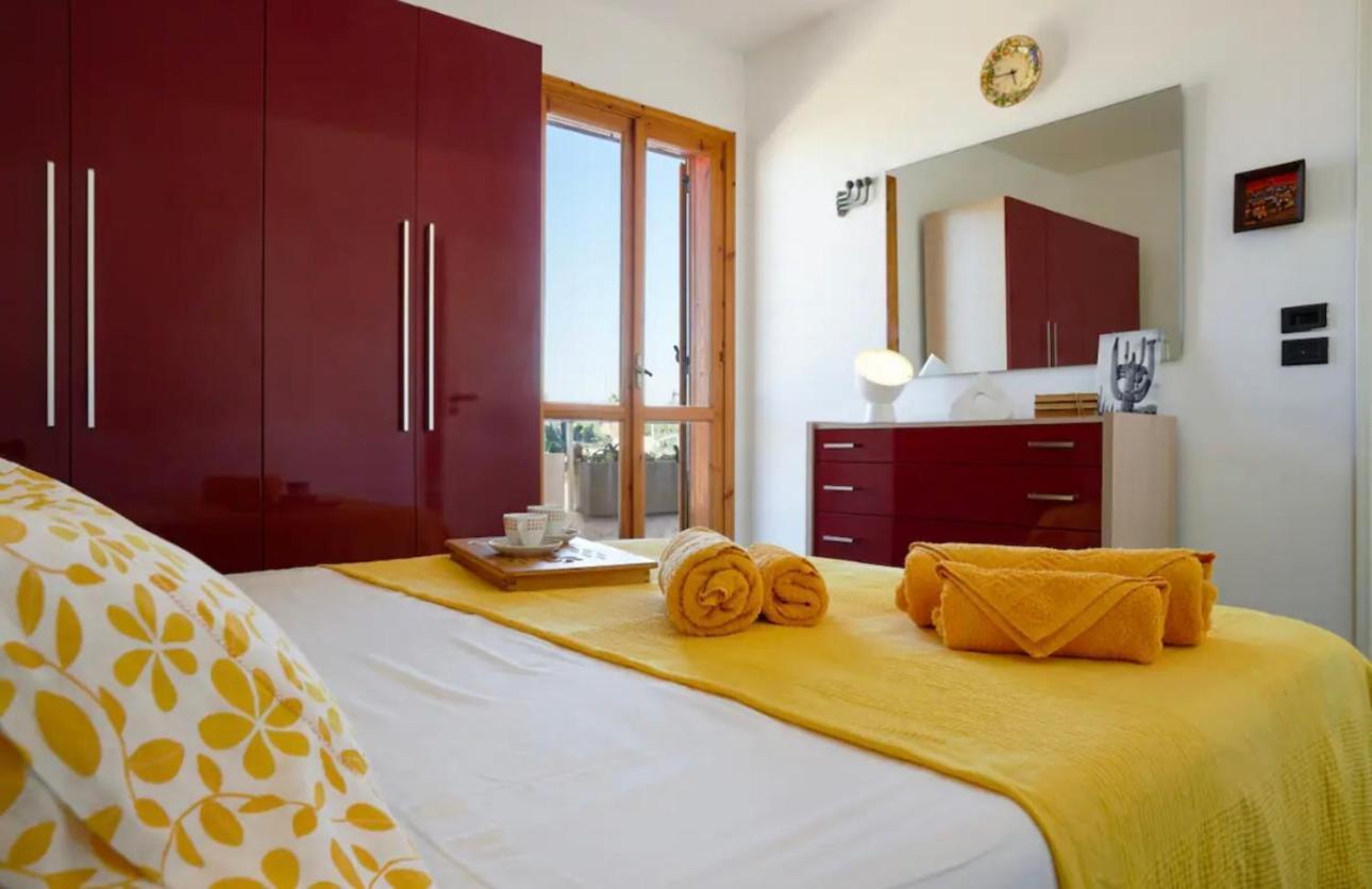 Ferienwohnung Terrazza Da Amare E Parcheggio Privatoe Aria Condizionata Marina di Ragusa Exterior foto